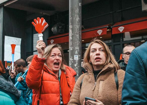 13-JovanaTasic- Women Protesting.jpg-Women protesting-1000